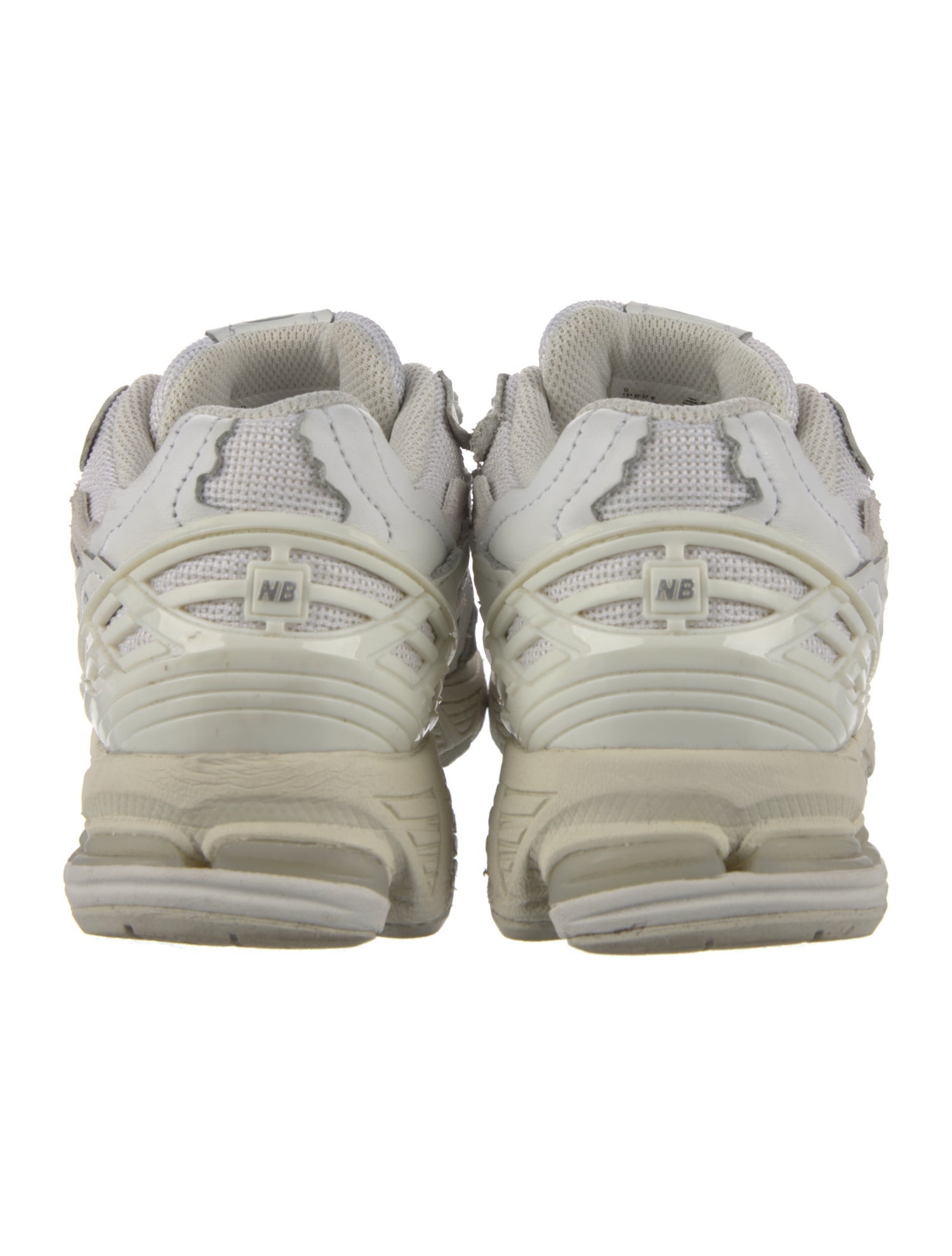 New Balance Mesh Mesh Accents Athletic Sneakers
